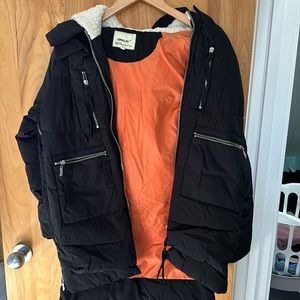 Orolay jacket XS
